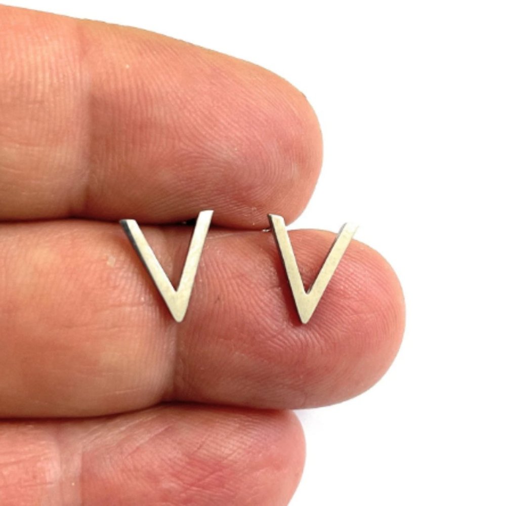 Amazing Stainless Steel Silver V mini minimalist Hypoallergenic Earrings / m1